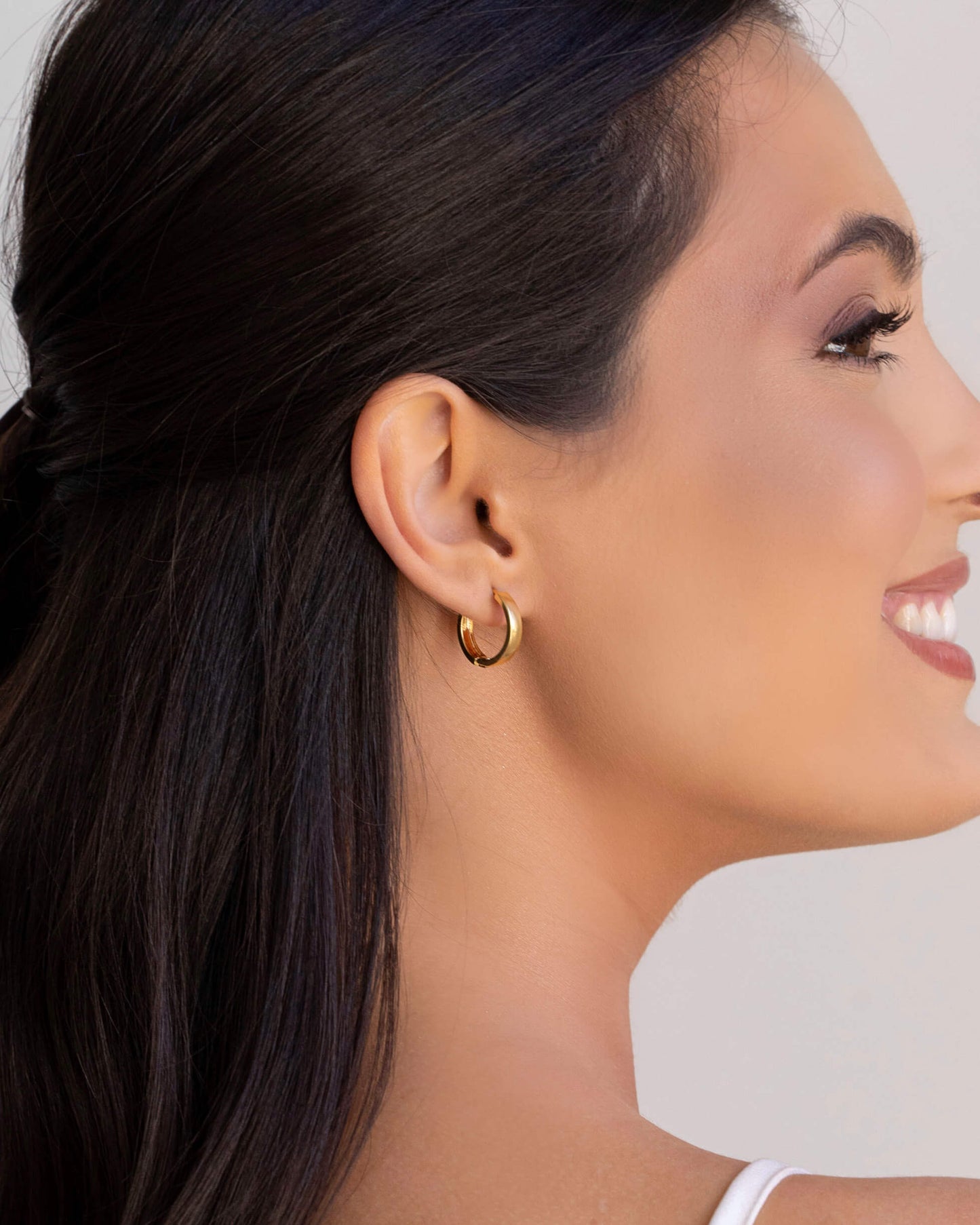 White Rhodium Amethyst Drop Earring