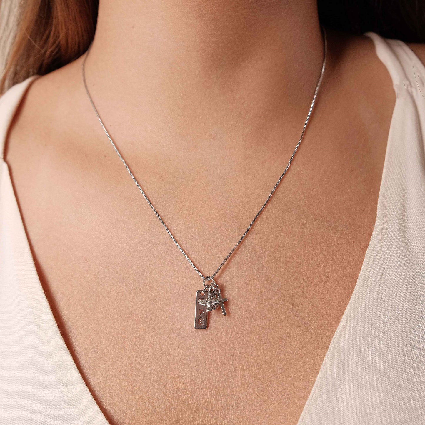 Collier ras du cou à maillons en perles plaqué or 18 carats