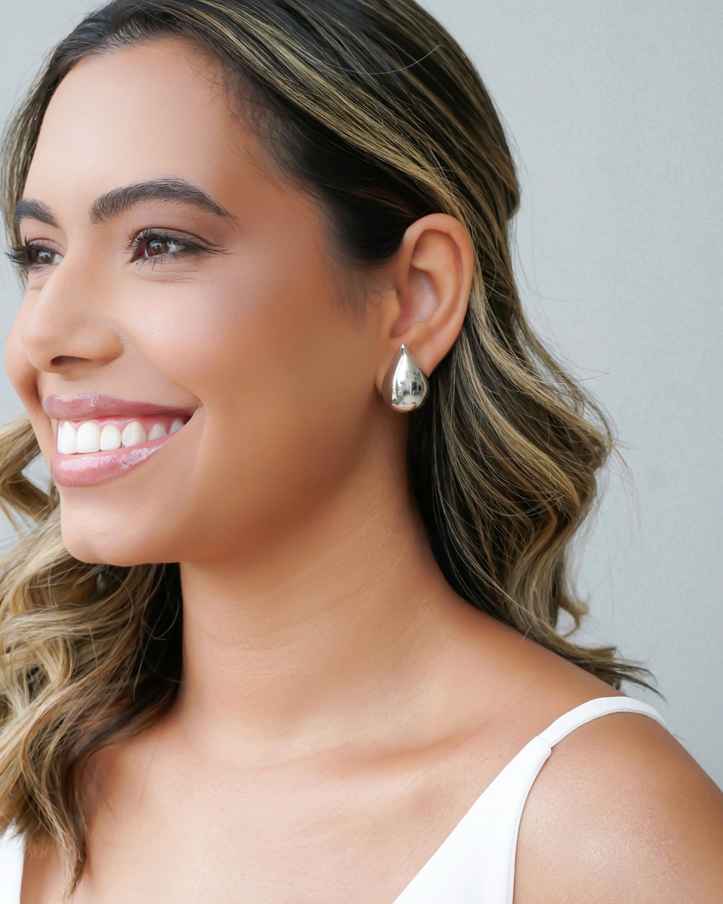 Half Hoop Earring 3 Strands White Rhodium