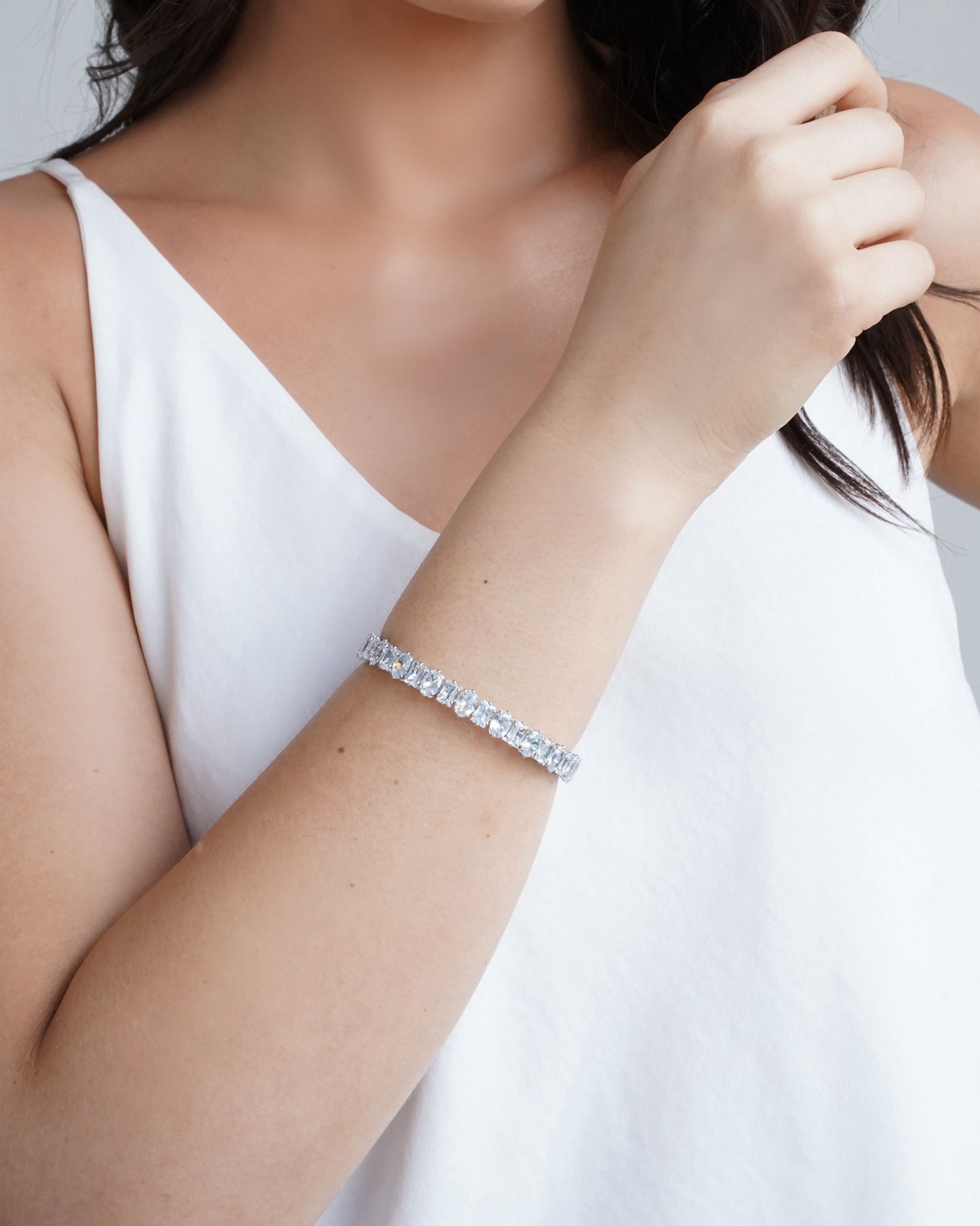 Bracelete Cravejado Cristal Banho Branco - Bijuteria