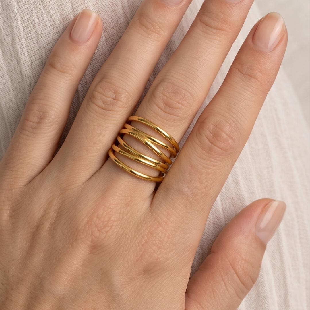 Anel Ajustável Entrelaçado - Banho Dourado